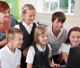 Accredited online professional development for teachers