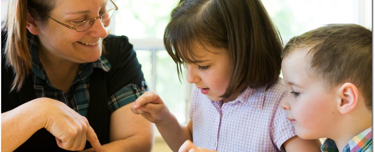 Teaching strategies in early childhood - technology integration