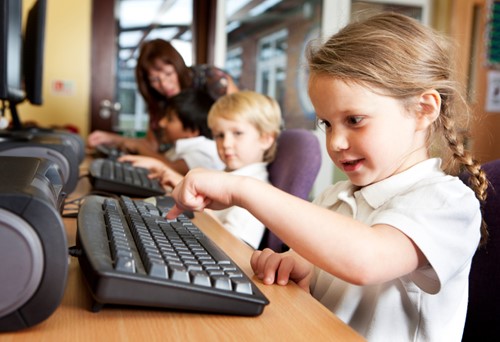 Teaching computers to preschoolers